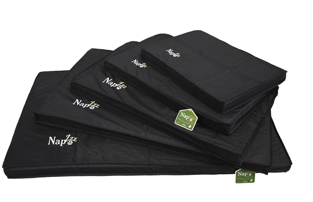 NapZZZ Benchkussen Waterproof Zwart 3 NapZZZ Benchkussen Waterproof Zwart - Afbeelding 3